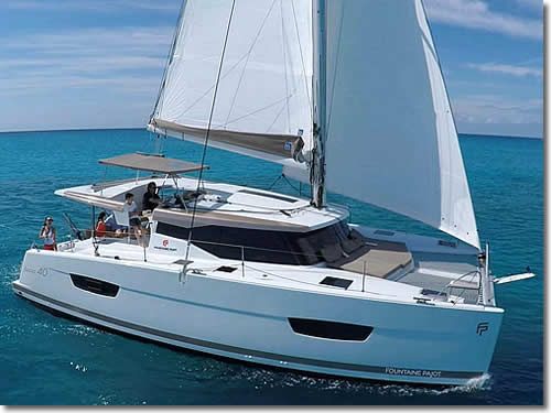 Rent the sailing yacht Fountaine Pajot - Lucia 40