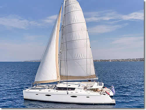 Rent the yacht Fountaine Pajot - Galathea 65