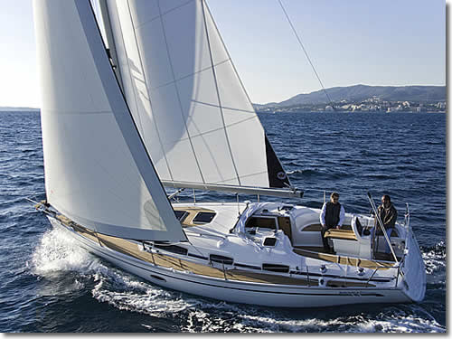 Rent the 2 cabins yacht Bavaria - 34 Cruiser
